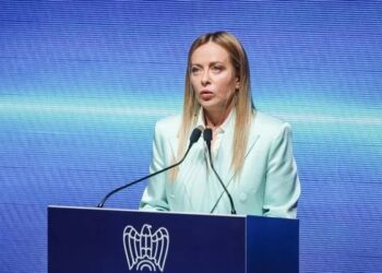 Caro energia, Meloni insiste con l’Ue: «L’Italia non è in Europa per dire sempre sì»